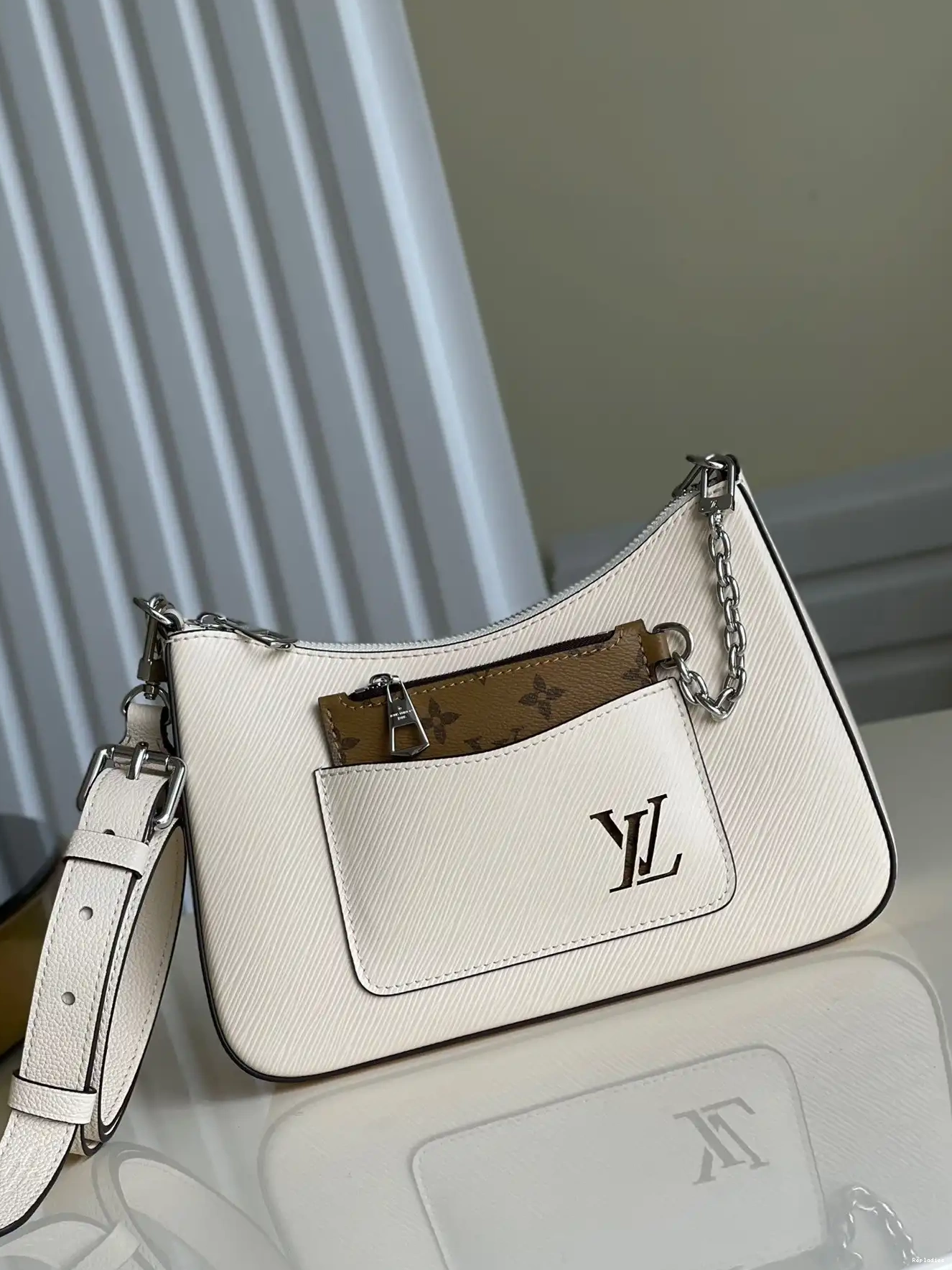 Rep ladies MARELLE LOUIS VUITTON 0613